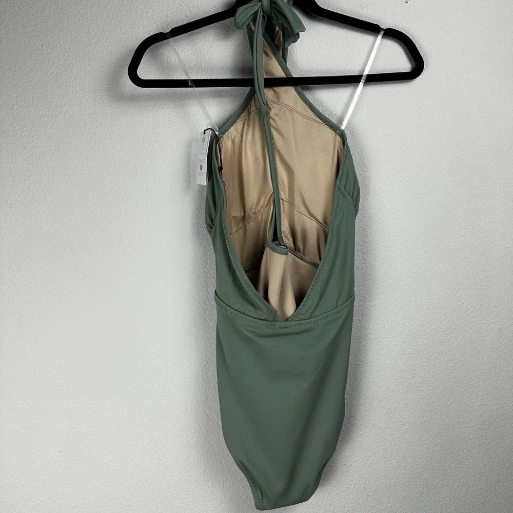 Shade And Shore Swimsuit Size Medium 8-10 Green Cross‎ Front Halter Cheeky